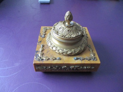 Antico calamaio bronzo dorato