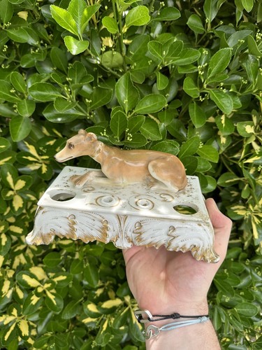 Encrier porcelaine chien - &,